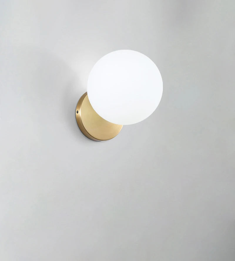 Decorative Modern Wall Lamp with Glass Shade Bedside Bedroom Loft Design Up Down Iron Led Wall Lights Gold for Home Mirror E27